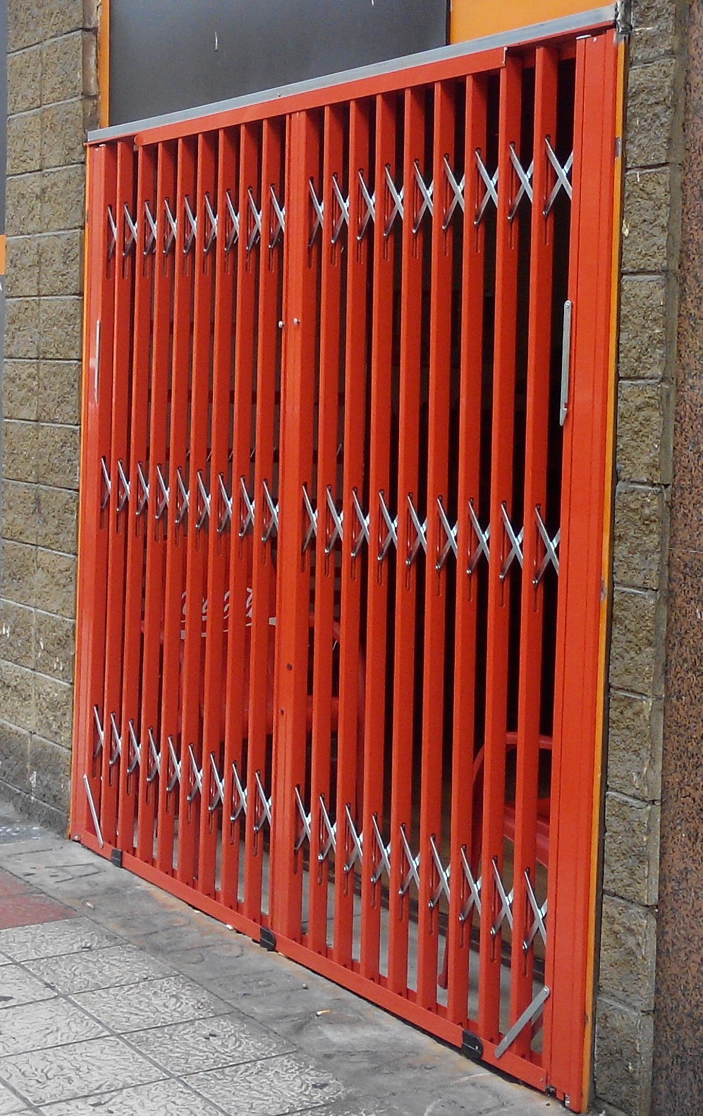 VIOMETALOUMIN  puertas plegables de seguridad Barras de seguridad
